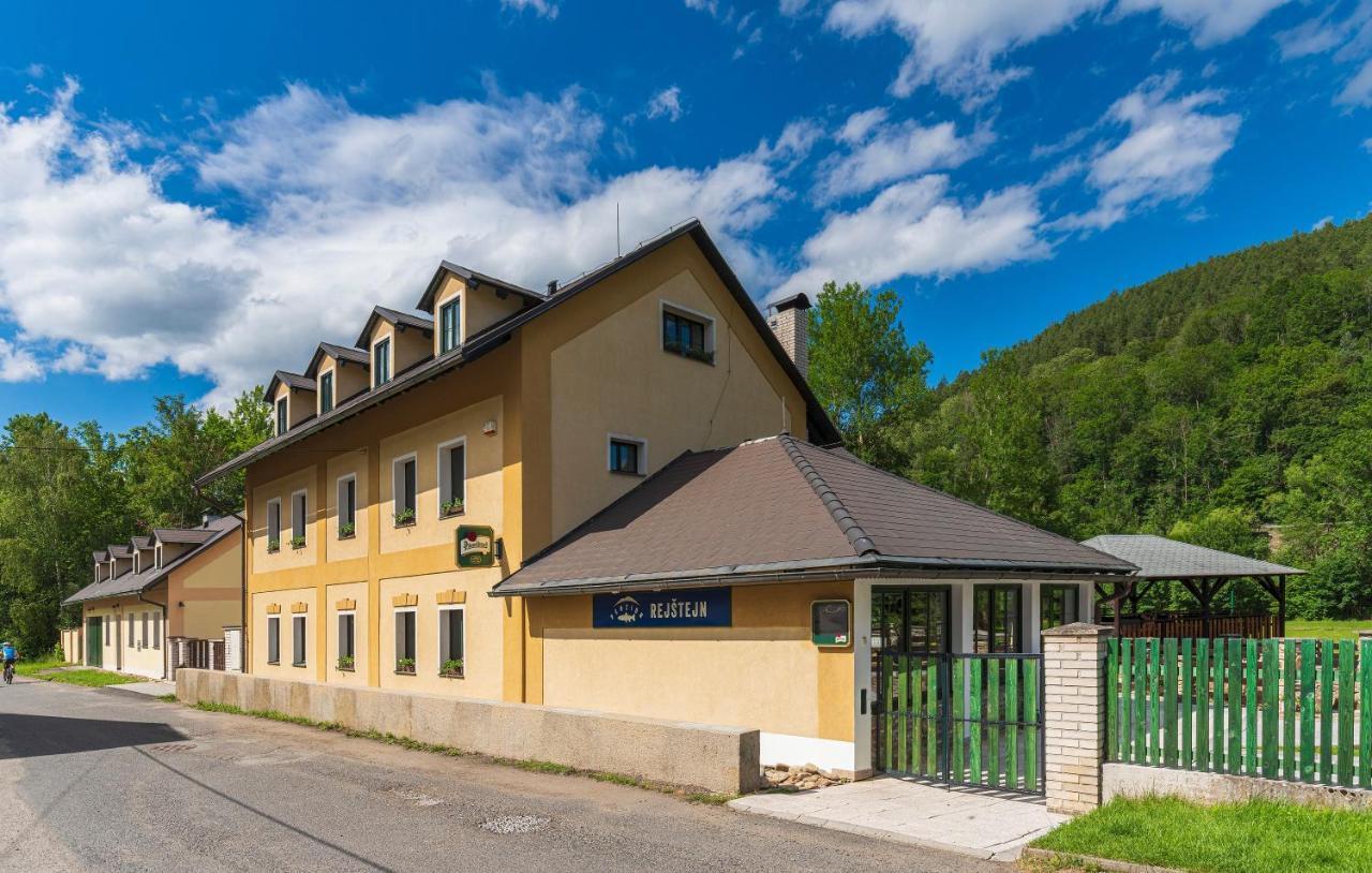 Penzion Rejstejn Exteriör bild